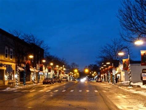 Wayland, Michigan at night | Wayland, Then and now photos, Western michigan