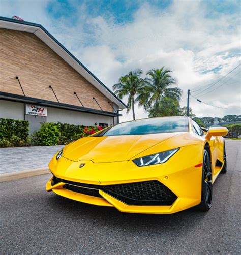 Lamborghini Repair in Sarasota, FL - Renn Haus