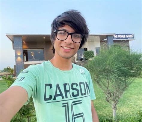 Sourav Joshi (Vlogs) Net Worth, Biography, Phone Number.