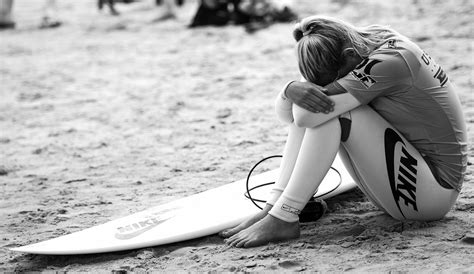 Wallpaper : sports, women, model, surfboards, alone, surfboard, black and white, monochrome ...