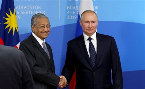 Meeting with Prime Minister of Malaysia Mahathir Mohamad • President of Russia