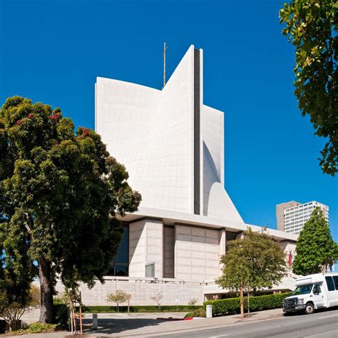 San Francisco Church Dousing Homeless With Water -- NYMag