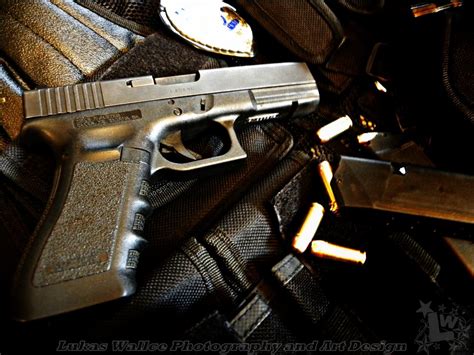 Free download Glock 22 Wallpaper Glock 22 001 by pxrxsxrx [900x675] for ...