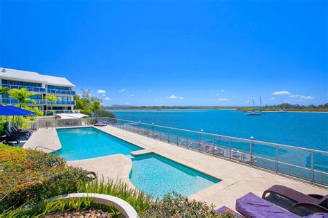 10 Best Luxury Hotels in Noosa You Have to Stay at (5 Star Bliss!)