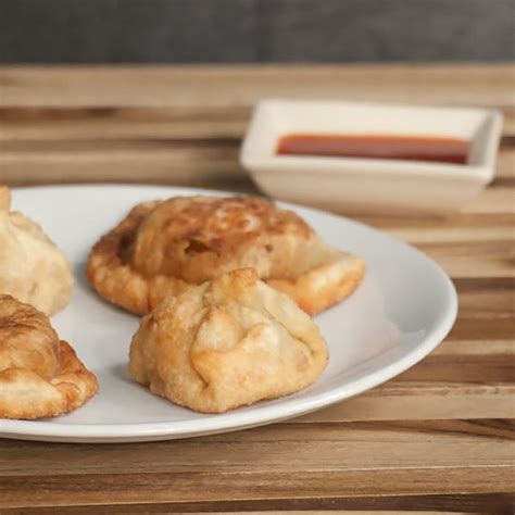 Fried Vegetable Cheese Momo Dumpling Recipe