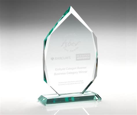 Corporate Glass Awards | Brunel Trophies