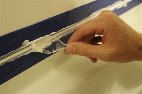 Refresh your Tub by Replacing the Caulk