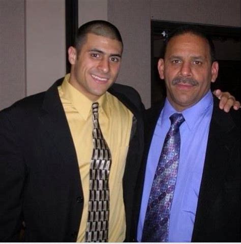 Dennis Hernandez Aaron Hernandez father - DailyEntertainmentNews.com