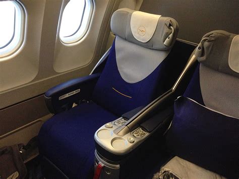 A Business Class Seat Costs $80,000 - Business Insider