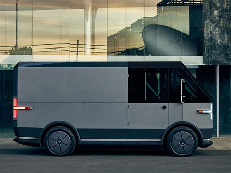 Canoo unveils $33,000 electric delivery van, teases electric pickup truck - Top Tech News