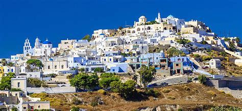 Village of Pyrgos (Santorini) - VacanzeGreche