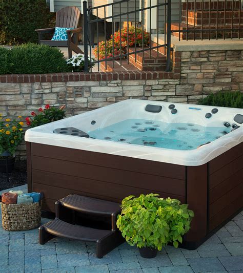 Backyard Ideas for Hot Tubs and Swim Spas