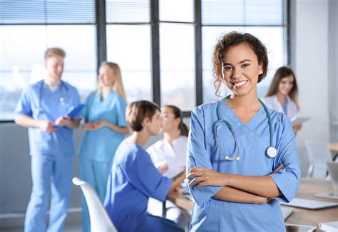 7 Reasons to Consider a Nurse Educator Career and the Growing Need of This Profession