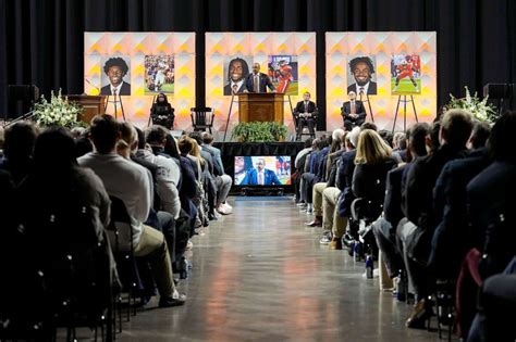 Funeral held for UVA football player, Lavel Davis Jr, killed in mass shooting - ABC News