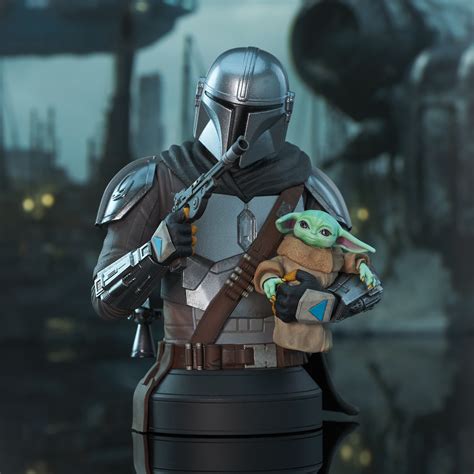 Gentle Giant Mandalorian and Grogu Mini Bust Exclusive - The Toyark - News