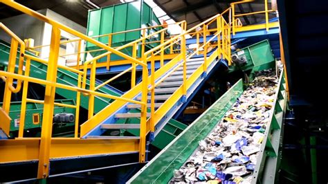 Tomra provides sorting technology to new UK plastics recycling plant - RECYCLING magazine