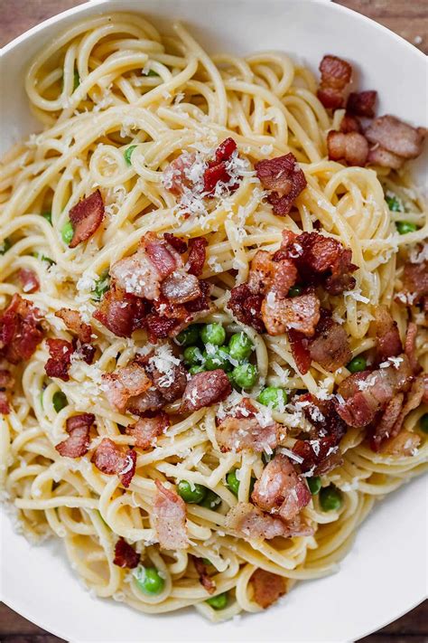 The BEST Bacon Carbonara Pasta (5 Ingredients!) - Dinner, then Dessert