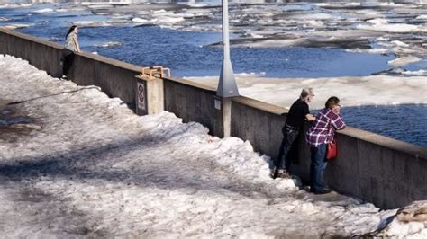 Ice cover in North America’s Great Lakes hits lowest level for 50 years : r/GreatLakes