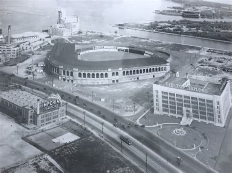 The original Maple Leafs: Pro-baseball in Toronto before the Blue Jays ...