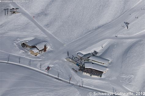 Oberalppass im Winter | Luftbilder der Schweiz | UZH