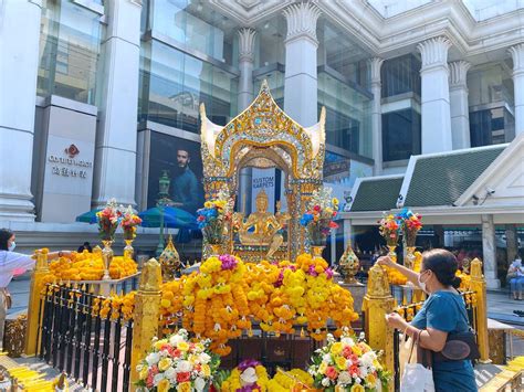 Up to 15% Off | Bangkok Erawan Shrine Make a wish or Votive Online ...