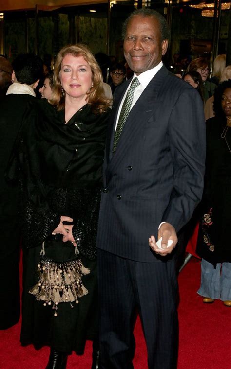 Sidney Poitier & 2nd wife married since January 23, 1976 | Fashion, Gala, Photo l