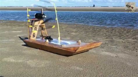 RC Airboat - YouTube