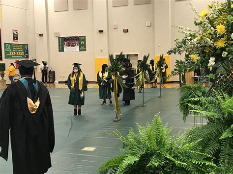 Carver High School Honors 2020 Graduates - Alabama News