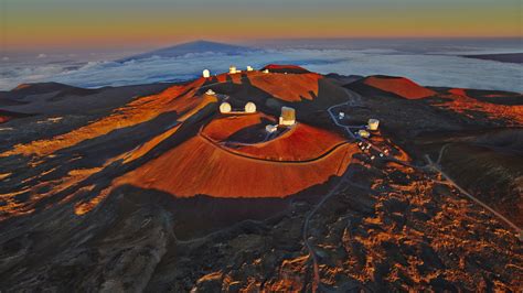 The Thirty Meter Telescope and a Fight for Hawaii's Future - The Atlantic