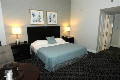 BRENT HOUSE HOTEL & CONFERENCE CENTER $125 ($̶1̶3̶9̶) - Updated 2018 Prices & Reviews - New ...