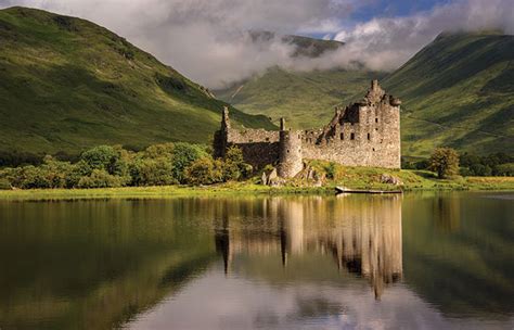 West Highland Lochs & Castles - 1 day tour | Rabbie's Tours