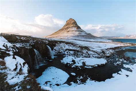 Photo of an Icelandic landscape in winter | Pixeor – Large Collection of Inspirational Photos