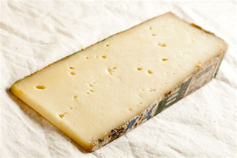 6 Tasty Choices for an Emmental Cheese Substitute - Fanatically Food