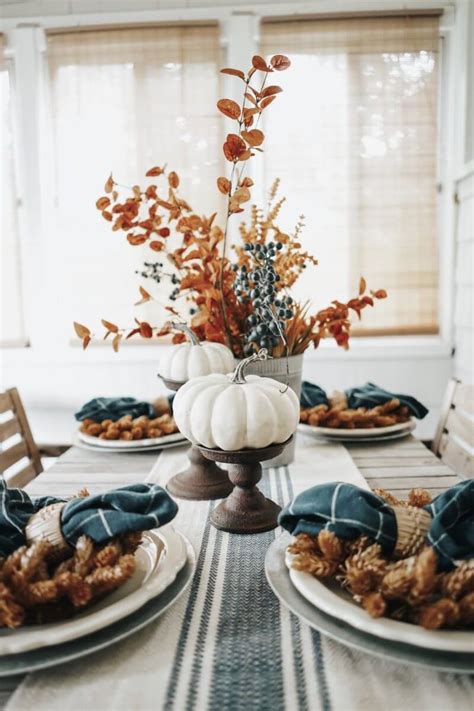 45 Best DIY Thanksgiving Centerpiece Ideas and Decorations for 2021