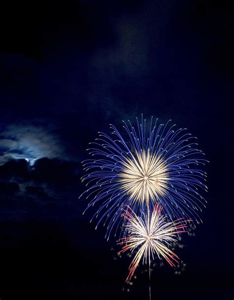 Fireworks Beach Wallpapers - Top Free Fireworks Beach Backgrounds - WallpaperAccess