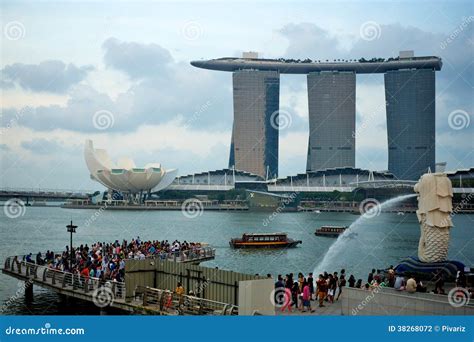 Singapore Landmarks Editorial Photography - Image: 38268072