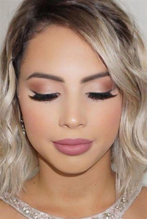 Beautiful Neutral Makeup Ideas For The Prom Party 09 | Amazing wedding makeup, Wedding makeup ...