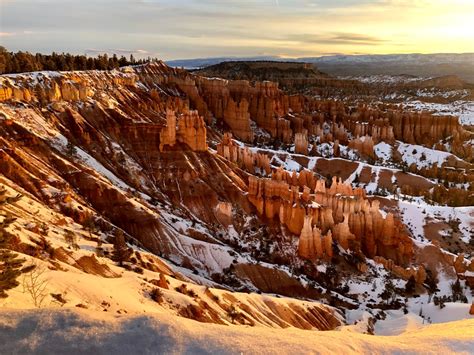 Sunrise at Bryce Canyon | Trails Unblazed