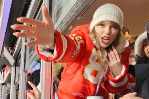 EXCLUSIVE: Taylor Swift Gifted Her Cherished Scarf to a Chiefs Fan ...