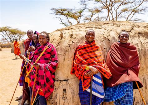 Learn About the Maasai: 10 Interesting Facts | SENE