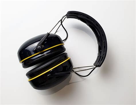 8 Best Bluetooth Hearing Protection [2021] - Headphonesty