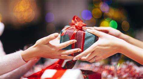 Gift vs Present: What Is the Difference? | Mental Floss