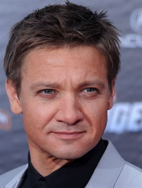 Pin by Barbara Downey Hightower on Jeremy Renner/ Hawkeye | Actors ...