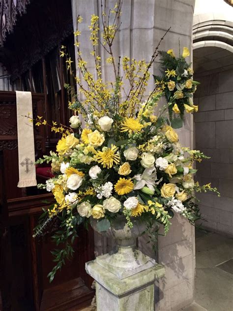 540 best Flower Arrangement Church images on Pinterest | Floral ...