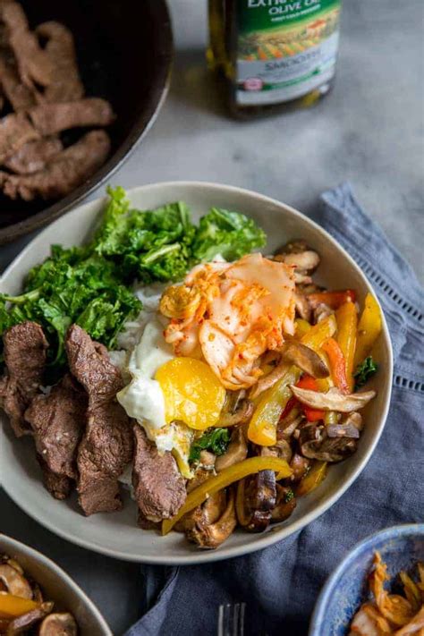 Easy Bibimbap Bowl | LemonsforLulu.com