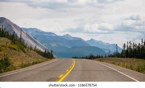 Road Canada Leading Mountains Trees On Stock Photo 1186578754 | Shutterstock