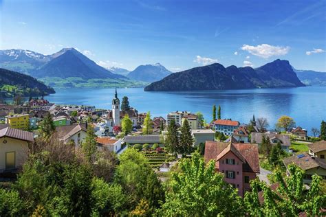 15 Best Lakes in Switzerland - The Crazy Tourist