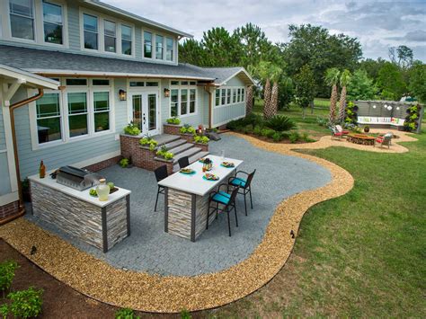 10 Inspiring Concrete Patio Ideas For your Backyard - 2024 Guide ...