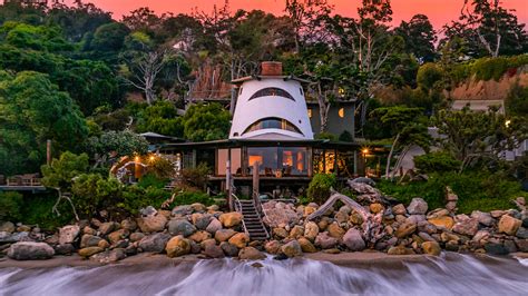 Watch Inside A Stunning Sandcastle-Shaped Beach House | On the Market | Architectural Digest