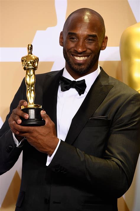 Kobe Bryant Accepts First Oscar For 'Dear Basketball'